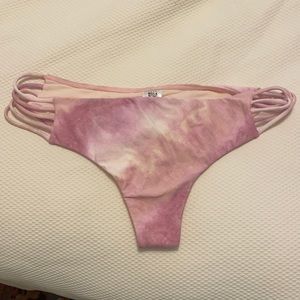 NWOT Billabong Bikini Bottoms